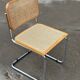 Chaise de design Cesca modèle B32 en chrome