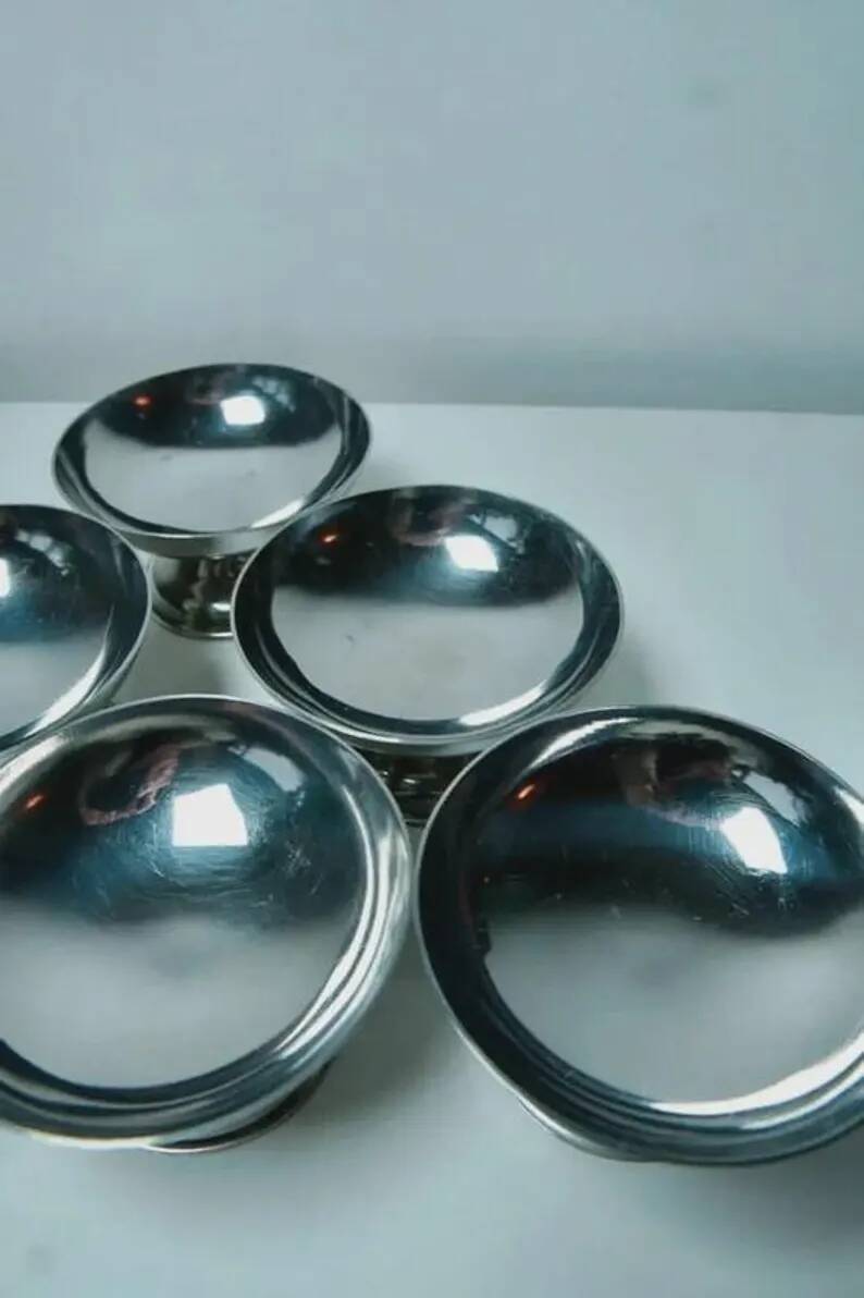 6 Vintage Stainless Steel Ice Cream Bowls | Antique Metal Sorbet Cups | Retro Design Ice Cream | Bistro Kitchen Table Decor | Gift Idea