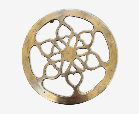 Golden brass table mat vintage floral pattern