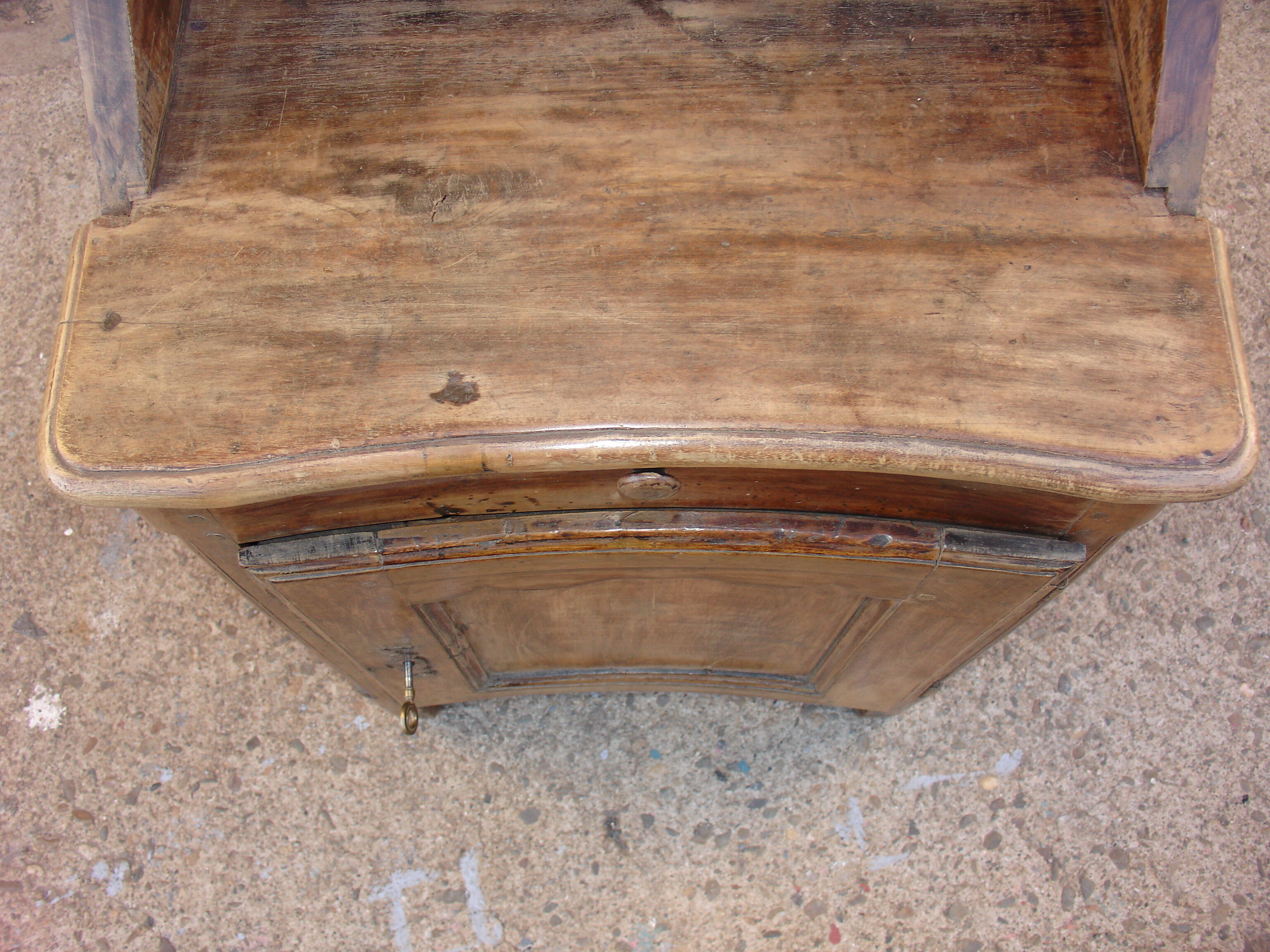 Scriban time Louis XIV Walnut