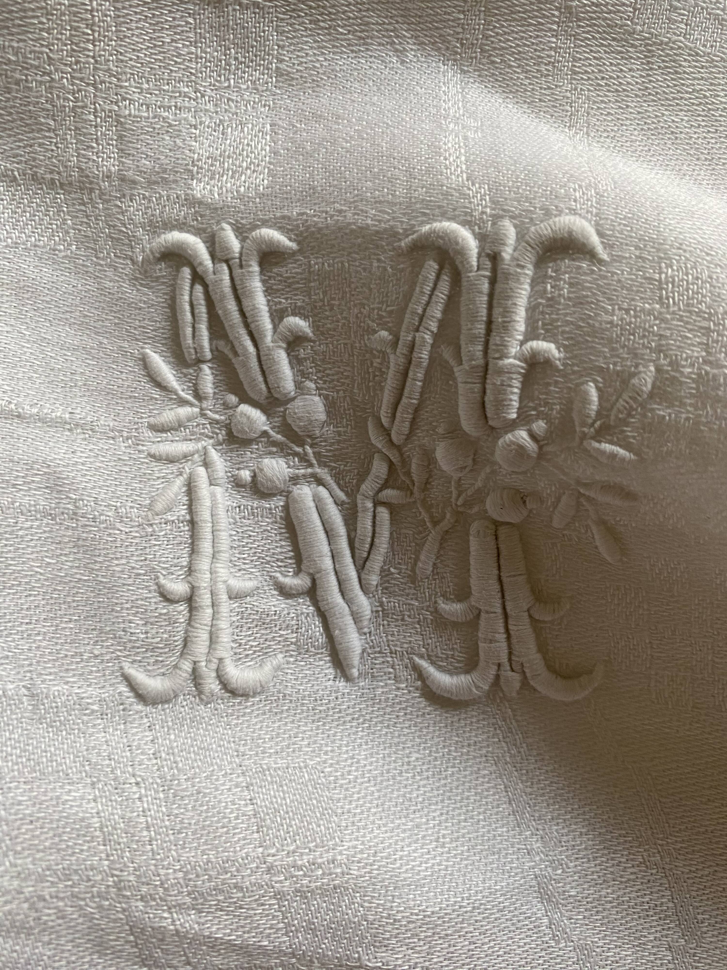 6 towels XIXth s linen and damask silk A M