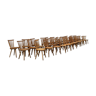 Série de 40 chaises bistrot en bois vintage