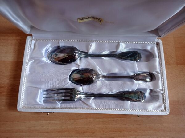 Set De Couverts En Argent - Argenterie