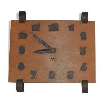 Wooden clock