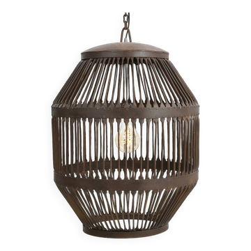 Lustre industriel transformé