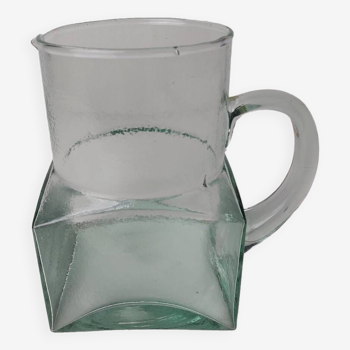 Pichet verre cubique vert