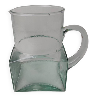 Pichet verre cubique vert