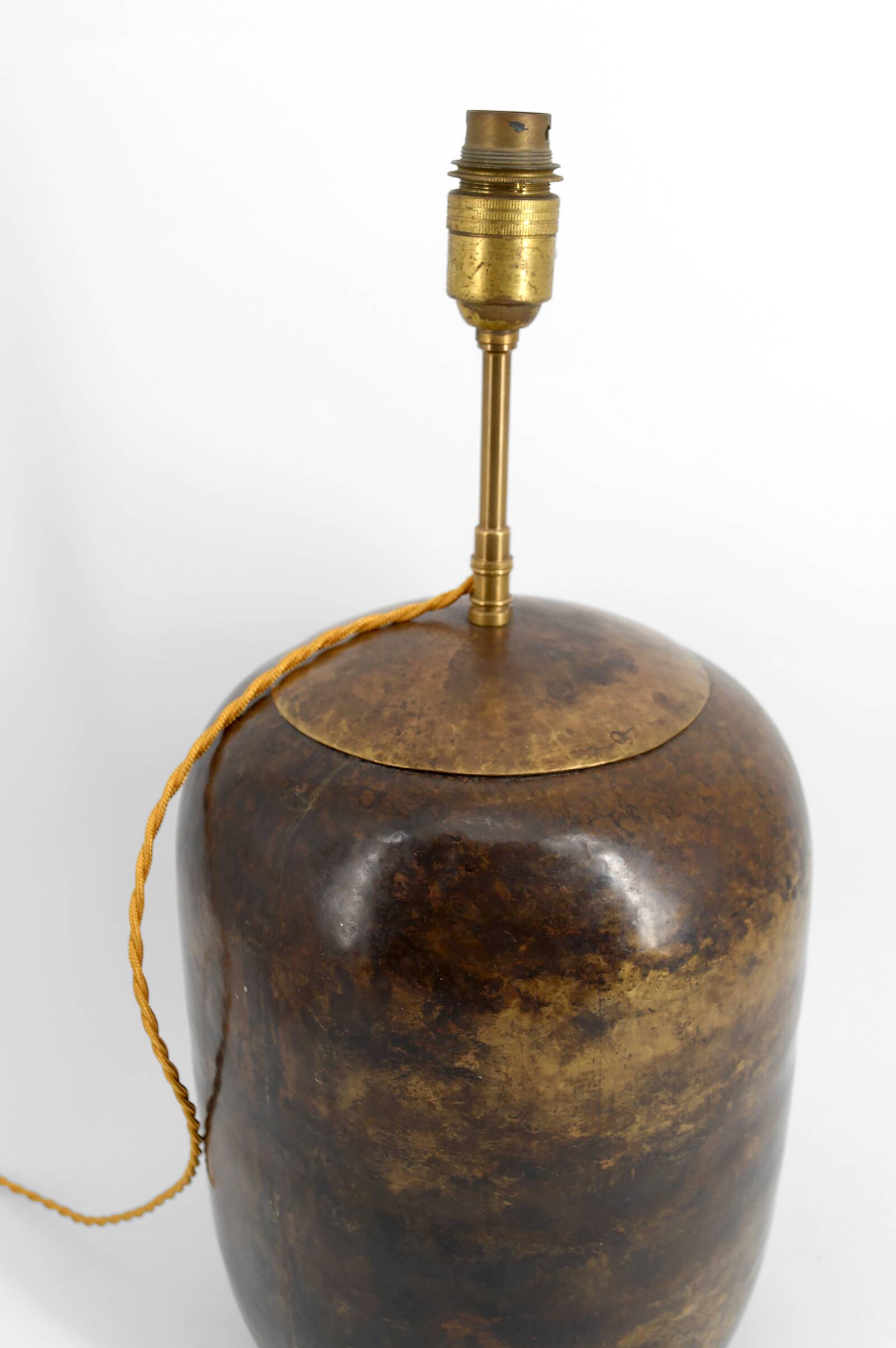 Art Deco modernist lamp in patinated brass, circa 1930.