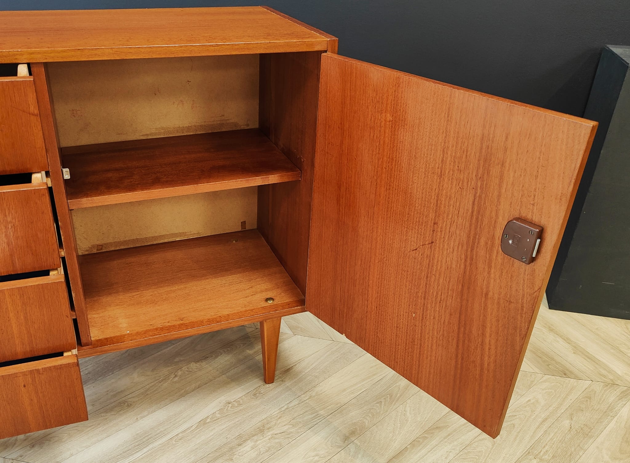 Mid Century chest of drawers | Vintage - sideboard, sidetable