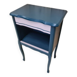 Table de nuit, un tiroir, une niche