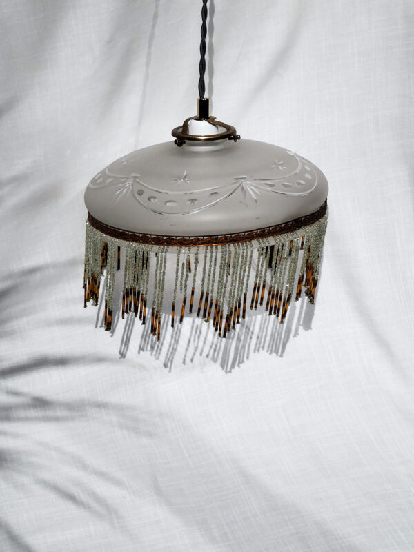 Suspension art déco verre ciselé et pampilles