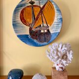 Wall dish Puigdemont Spain