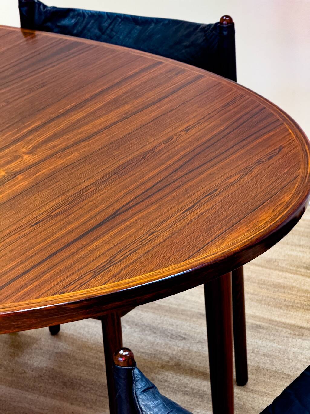 Extendable dining room table and chairs (by Kristian Solmer Vedel)