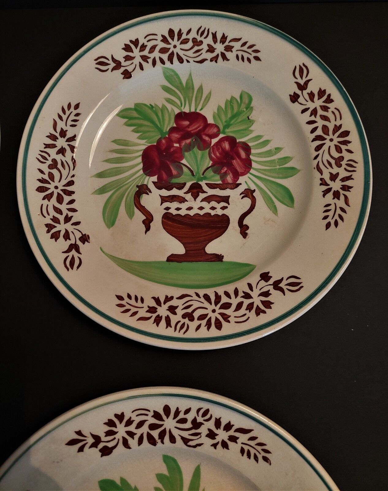 Sarreguemines flat plates late nineteenth series of four