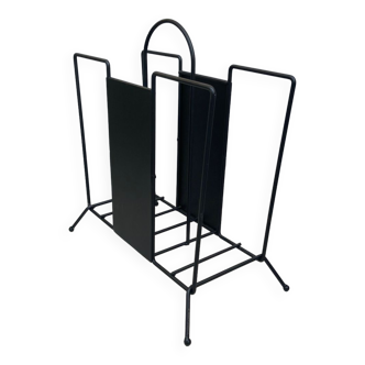Contemporary style black metal magazine rack