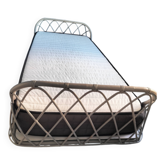 Single bamboo rattan basket bed