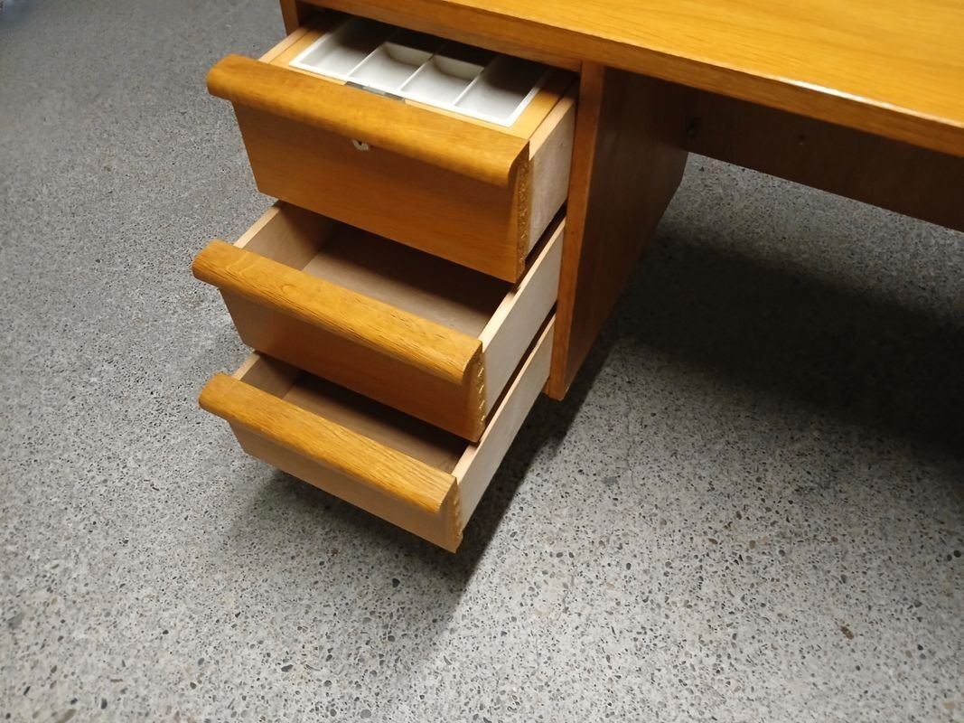 Bureau année 60 + Chaise bistro Luterna