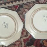 Deux assiettes Henriot Quimper