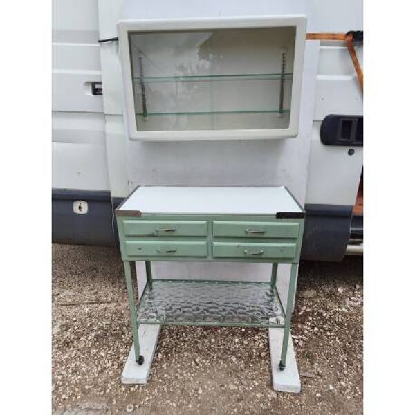 Meubles de dentiste table et étagère