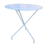 Iron pedestal