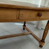 Farmhouse table