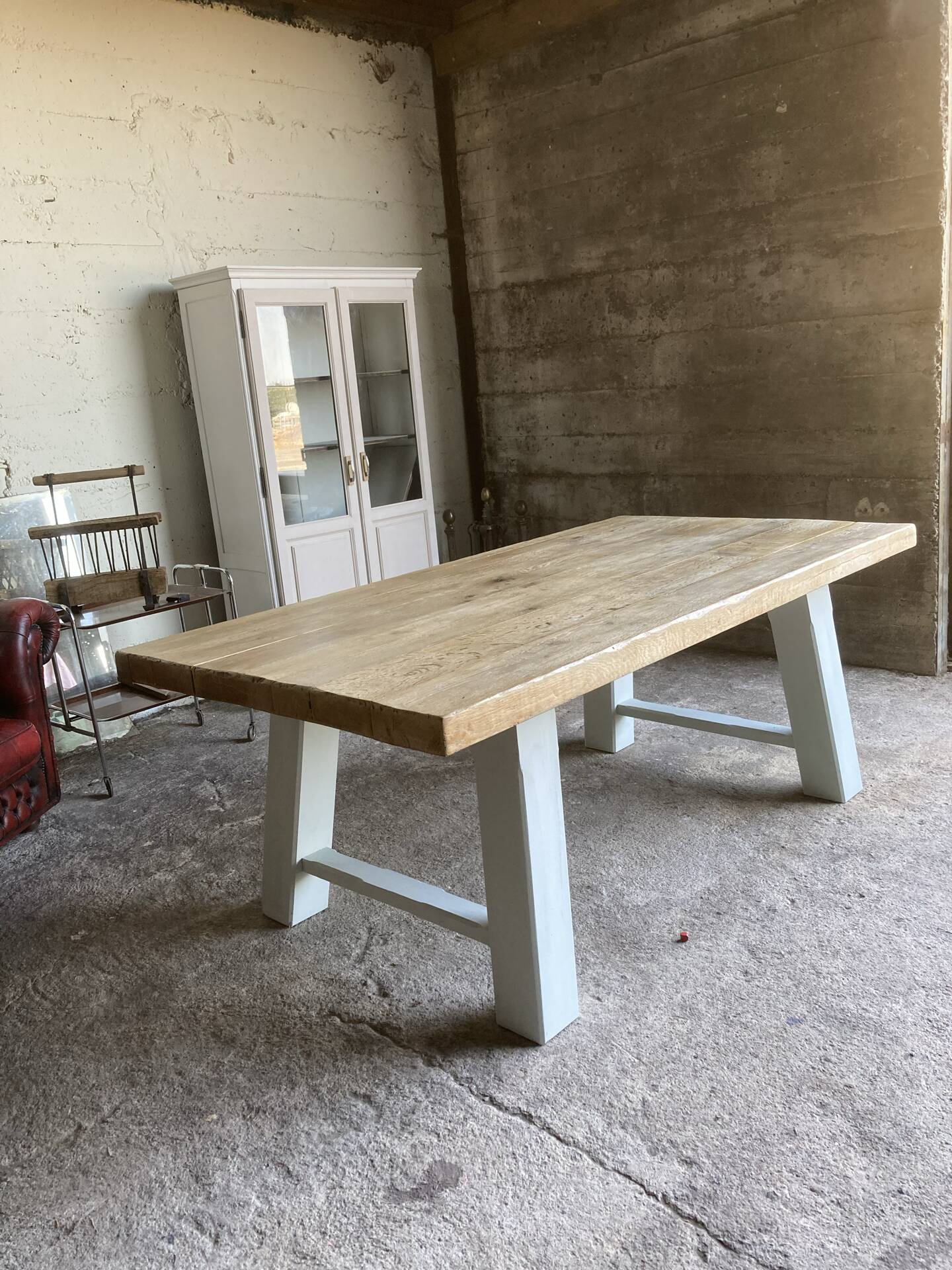 Mountain Farm Table