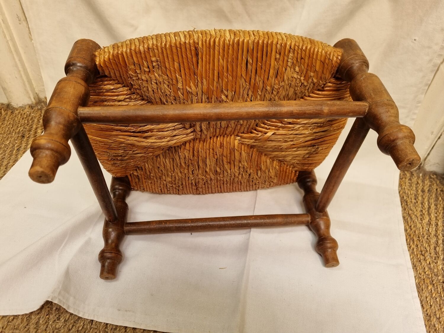 Brutalist footrest wood & mulching