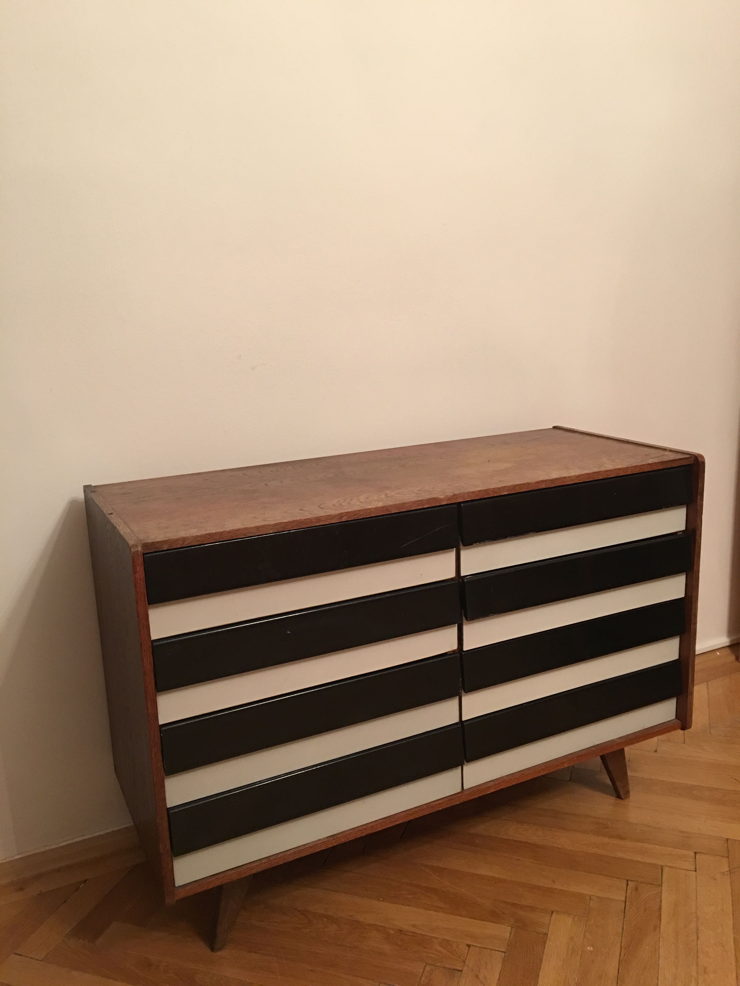 Dresser par Jiri Jiroutek for Interier Praha