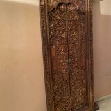 Indochinese temple frame and door