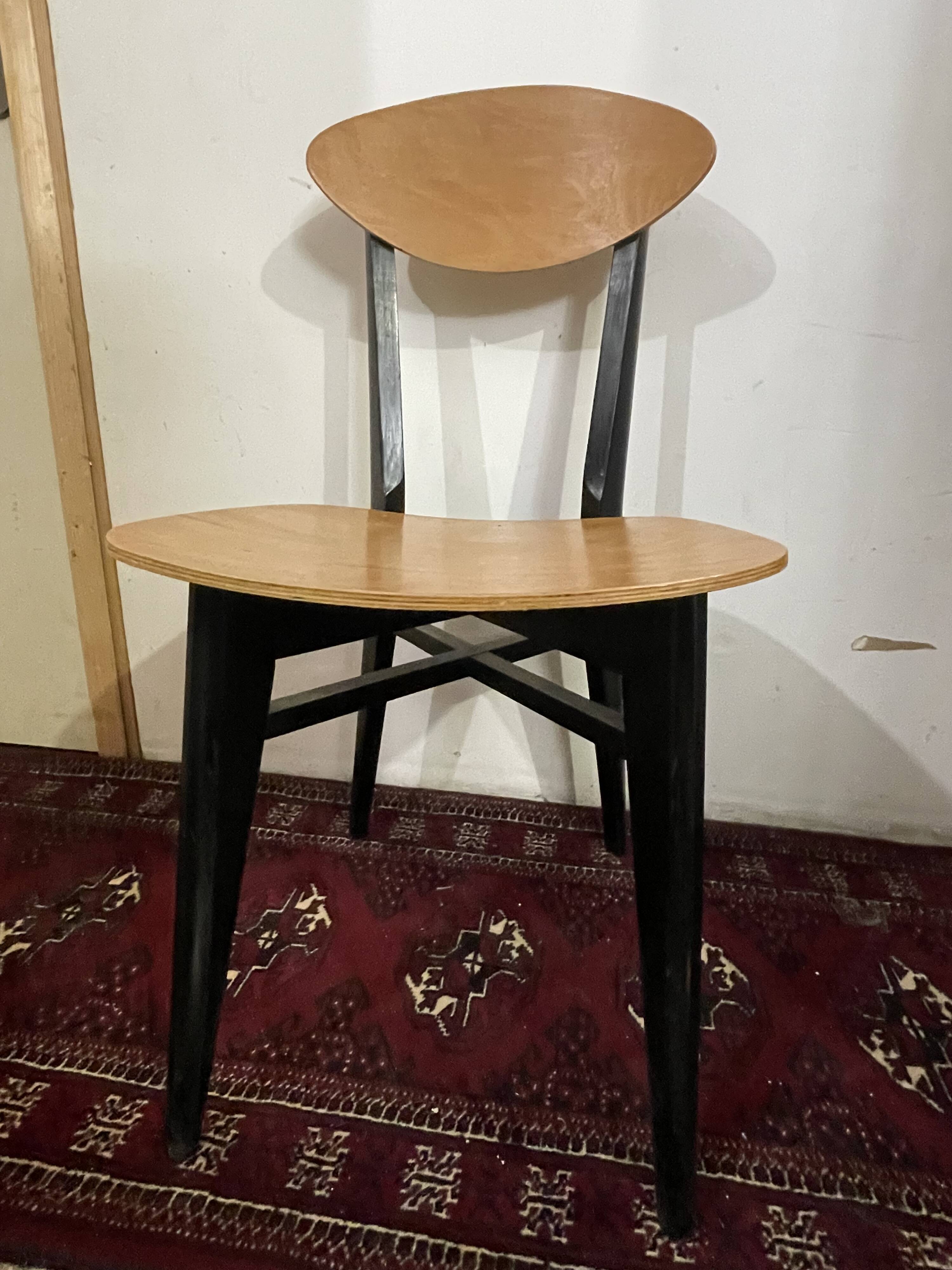 4 Scandinavian chairs type Kneuzzargenstull