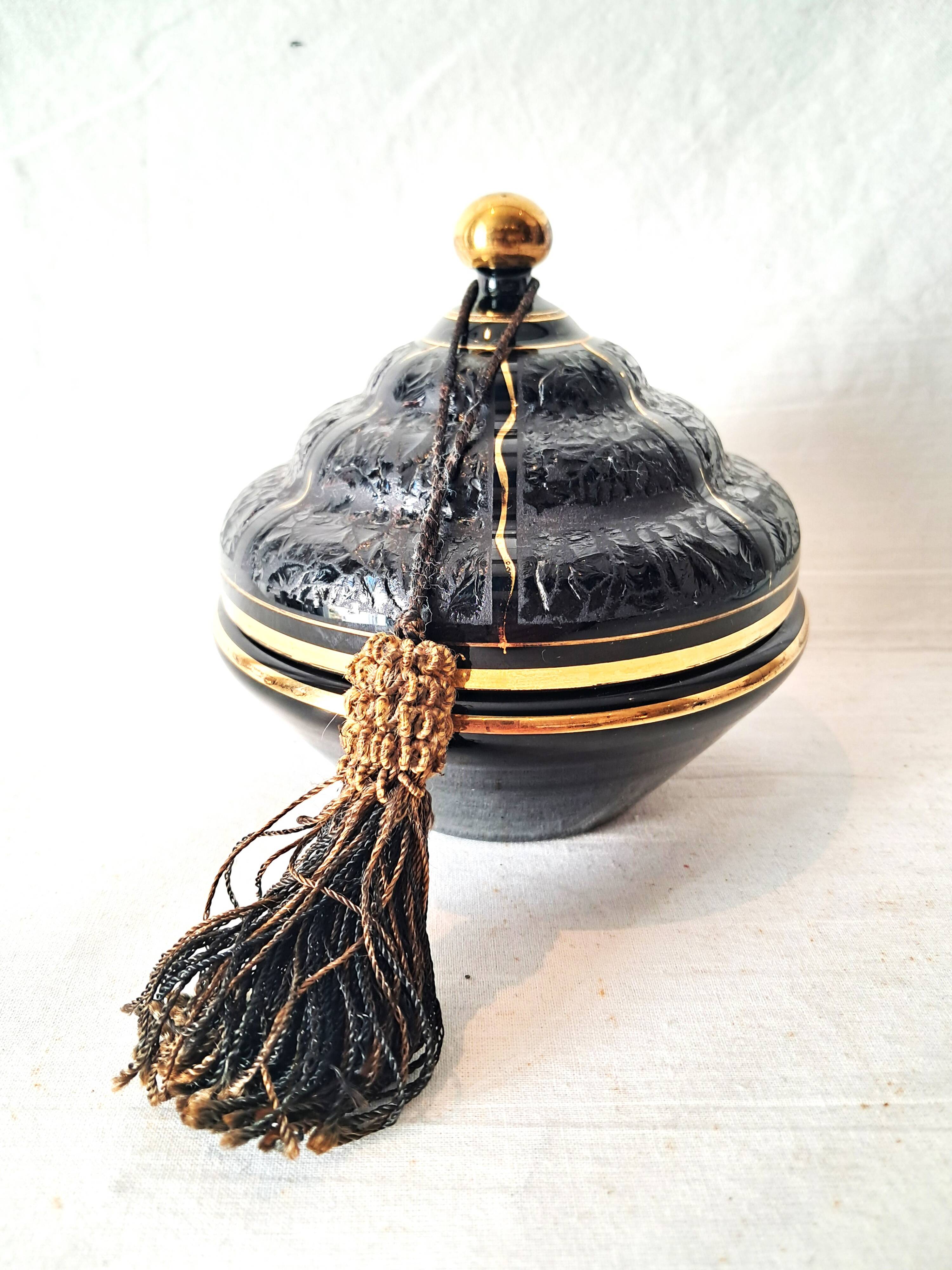 Art Deco Bonbonnière in Black Boom Hyalite Glass from the De Rupel Glassworks