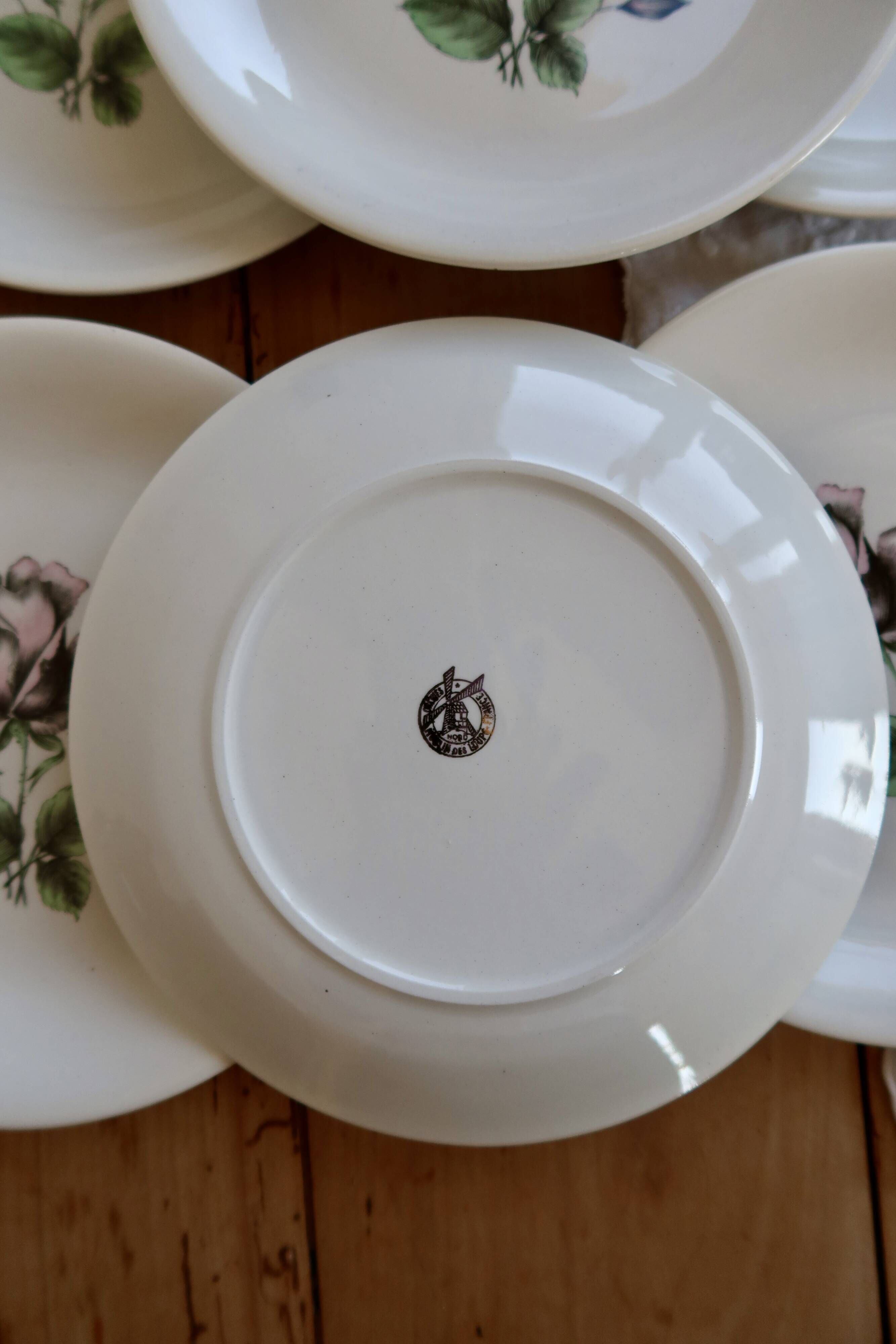 6 vintage porcelain dessert plates Moulins des Loups rose pattern