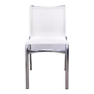 Chaise bigframe 44/440  sans accoudoirs de chez alias dessinée par alfredo meda en résille blanche