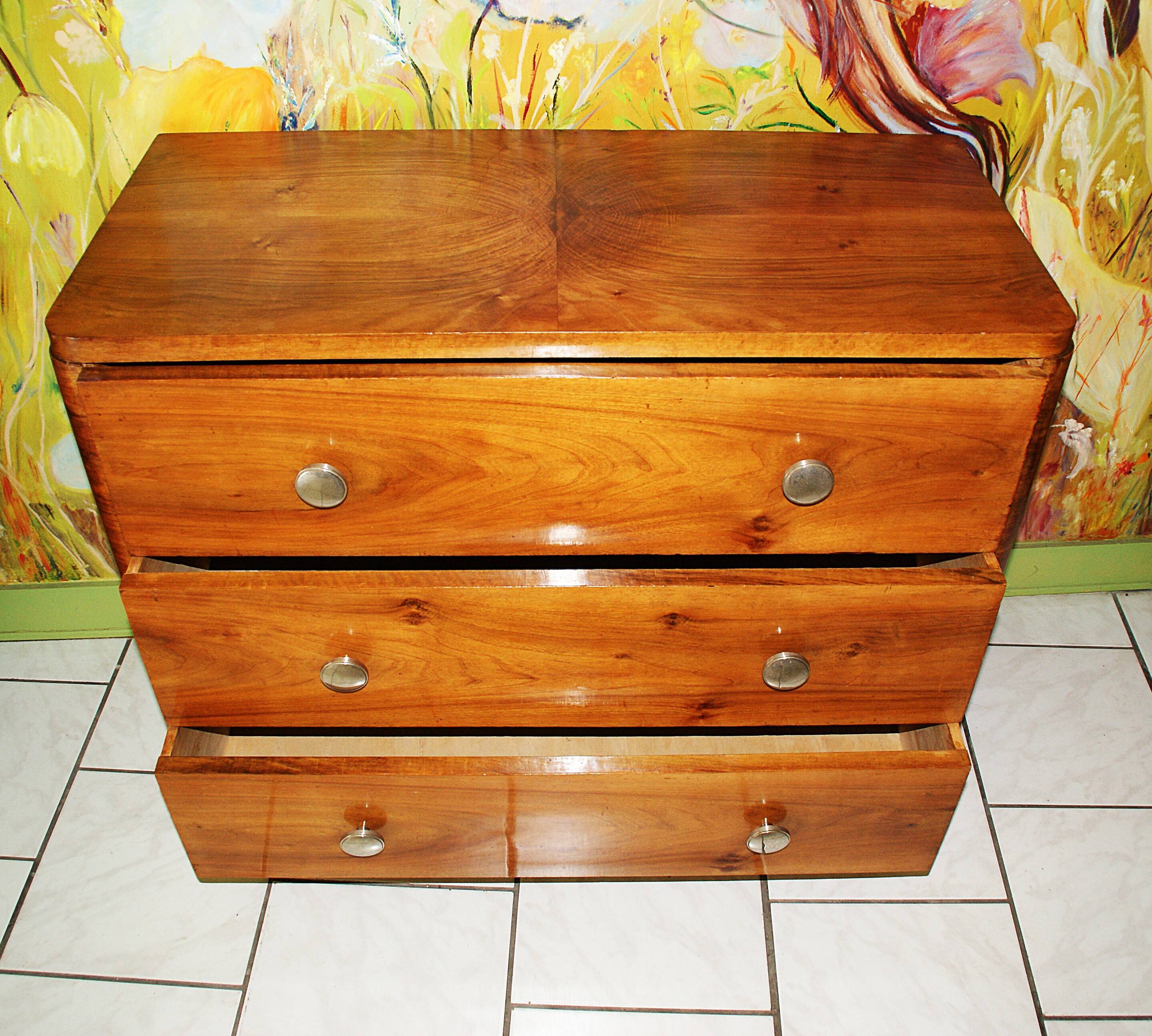Art Deco commode from around 1930