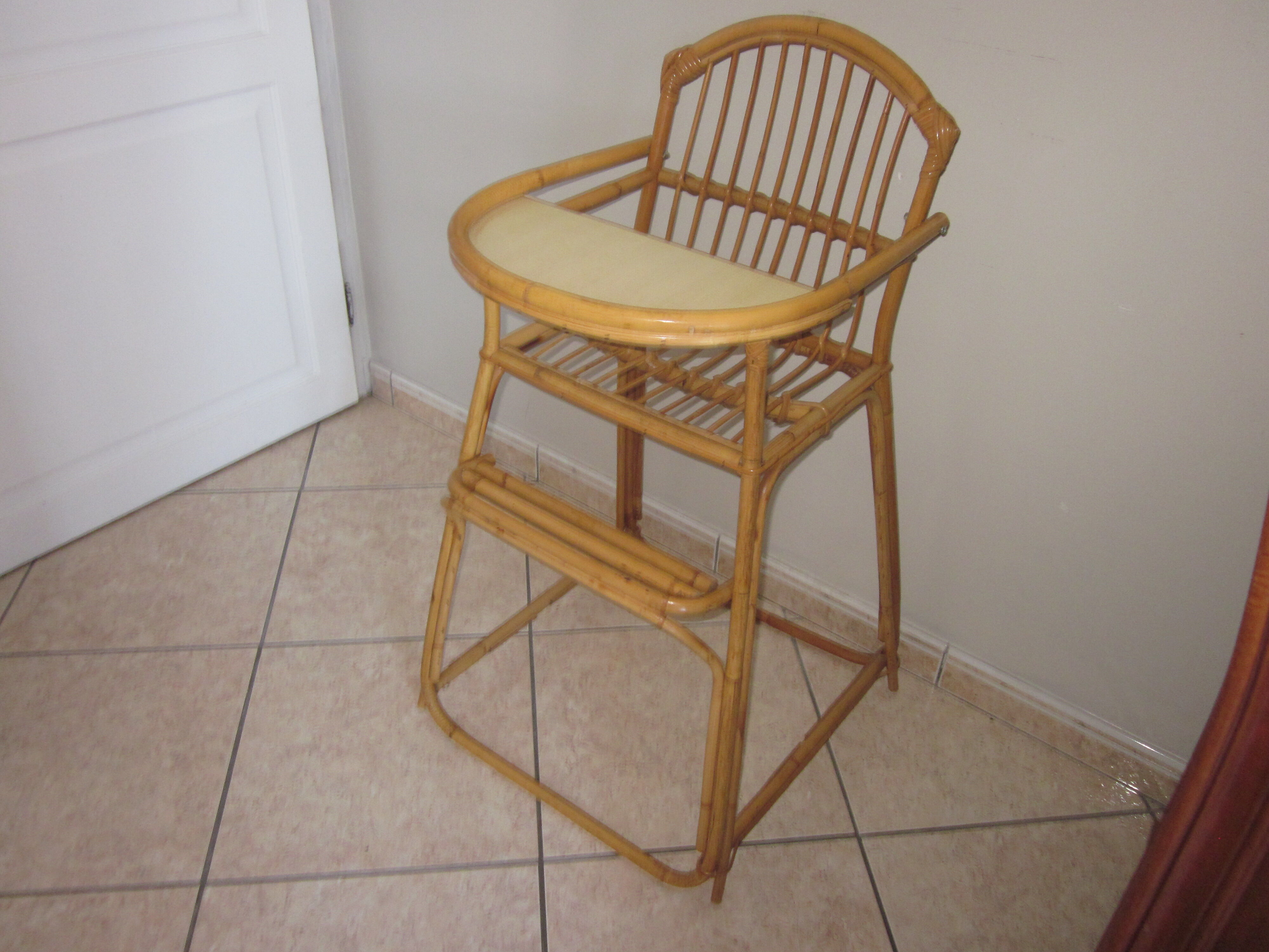 High chair child rattan of the years 60