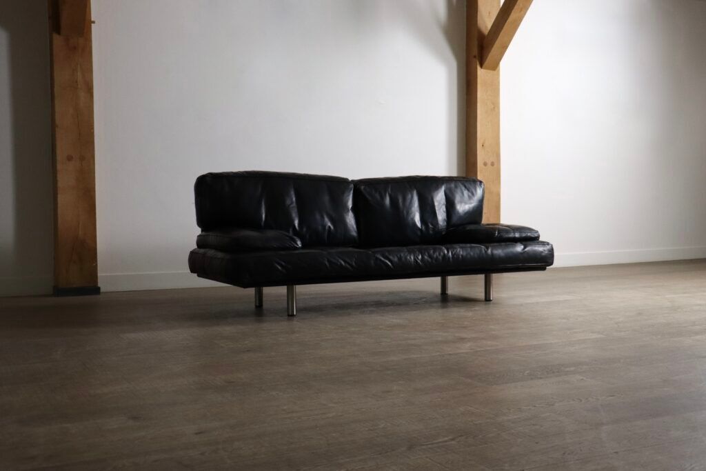 Milano 210 two seater sofa by De Pas, D’Urbino and Lomazzi for Zanotta, Italy 1980s