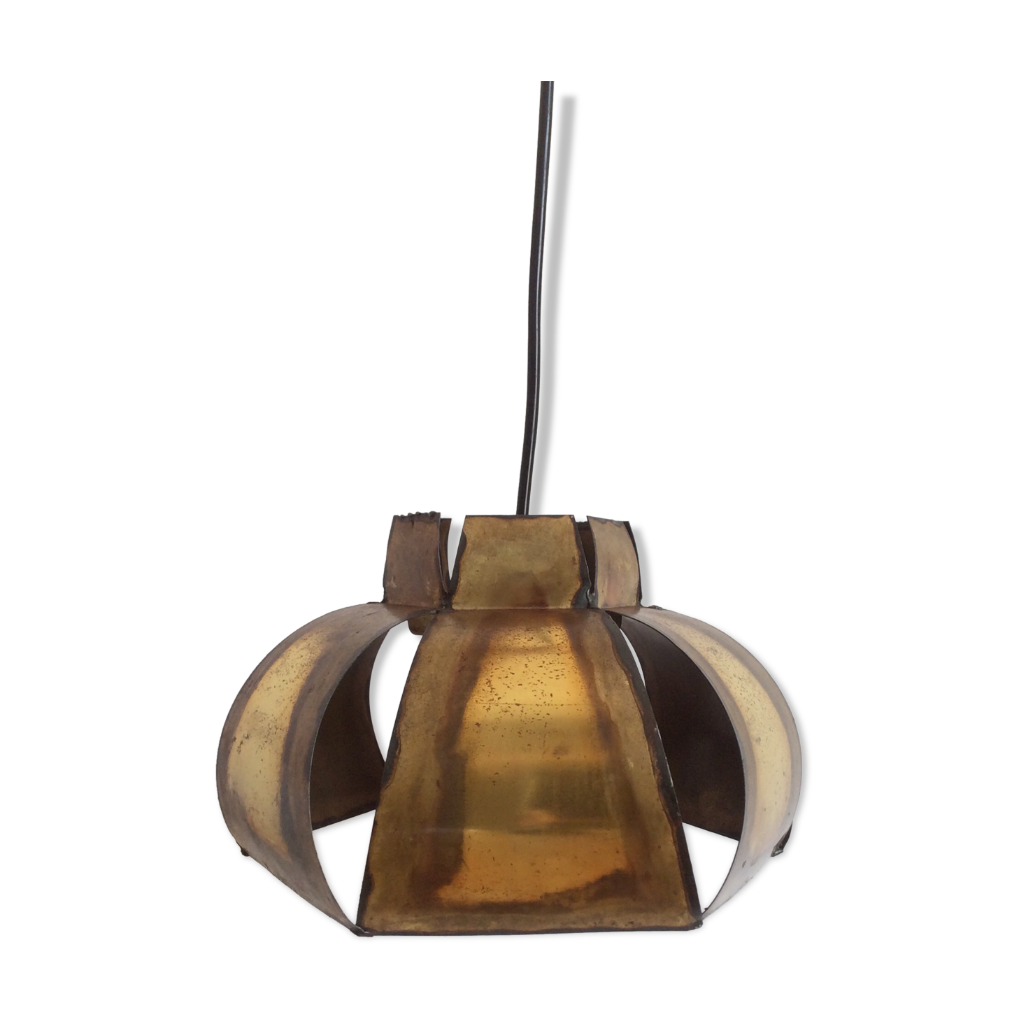 Suspension brass