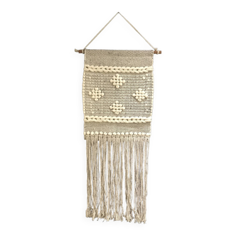 Macramé weaving tapestry shapes