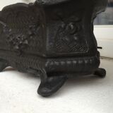 Small planter old cast-iron