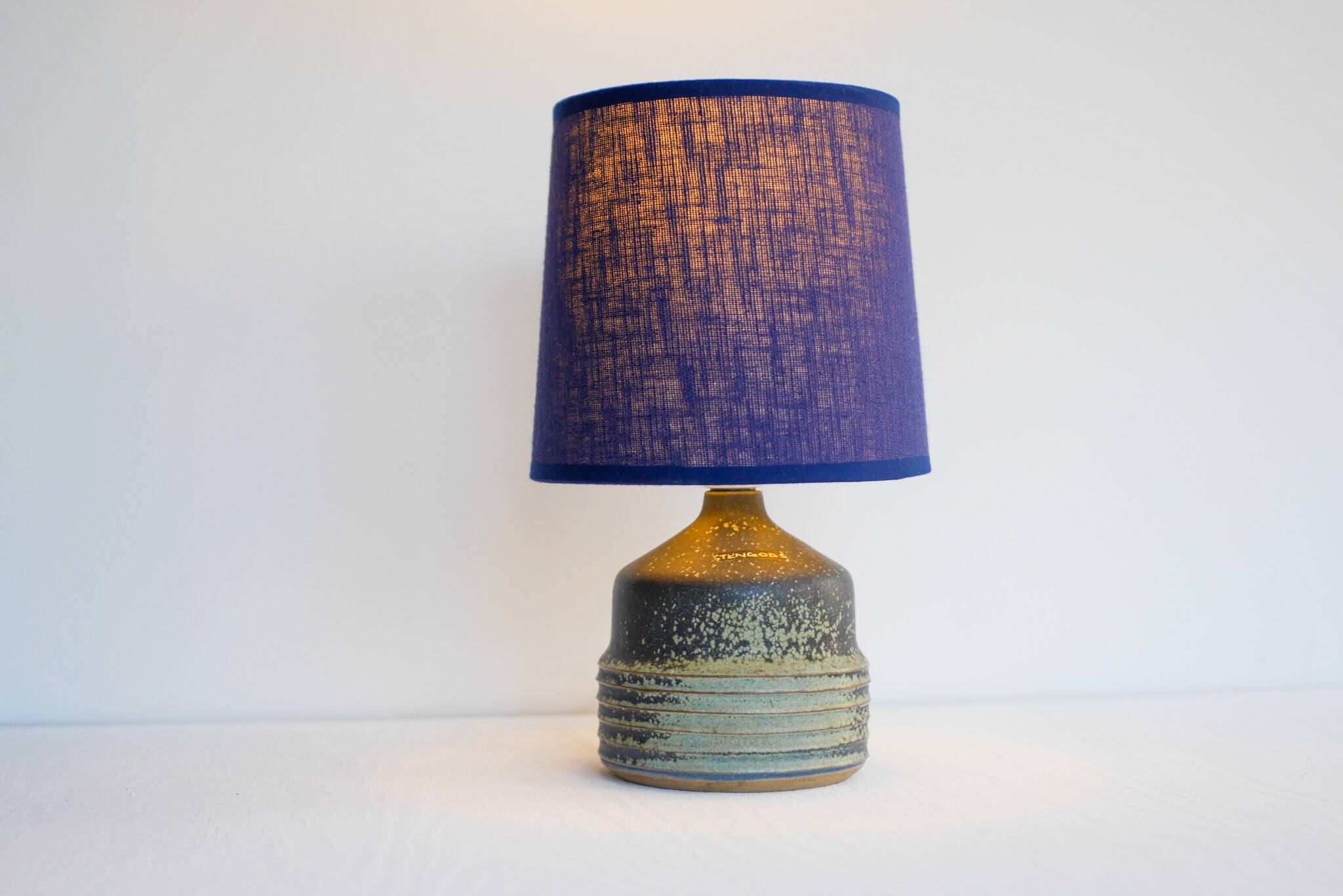 Mid-century modern pottery table lamp made by Rolf Palm, Sweden