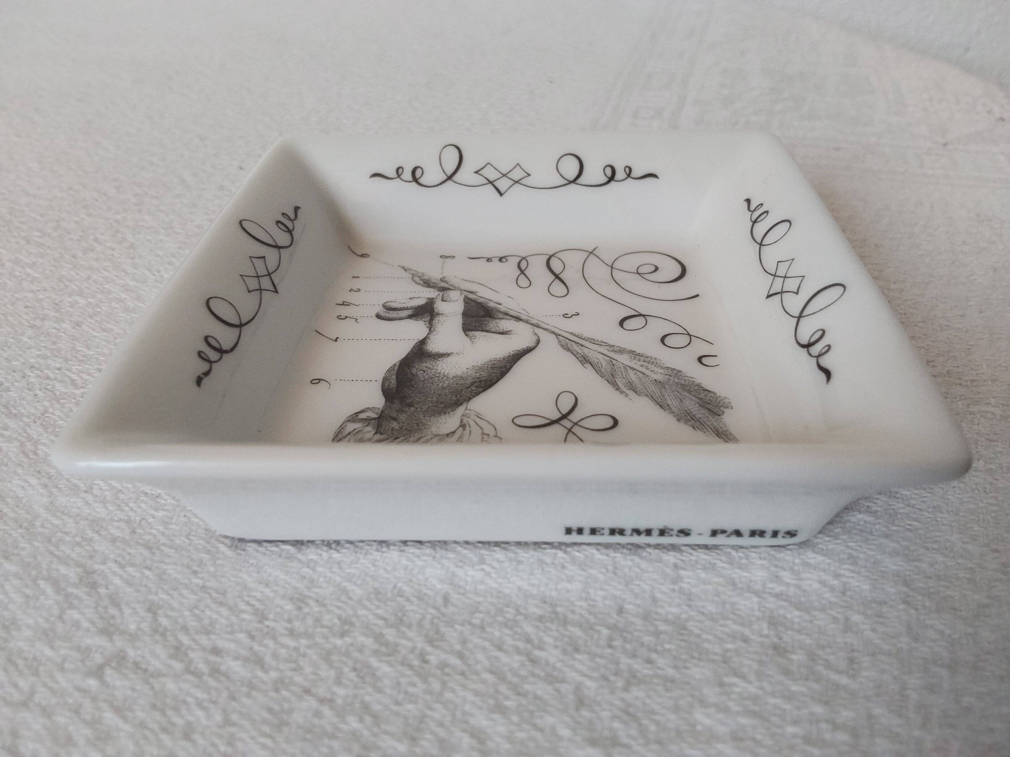 Mini Hermès pocket emptier