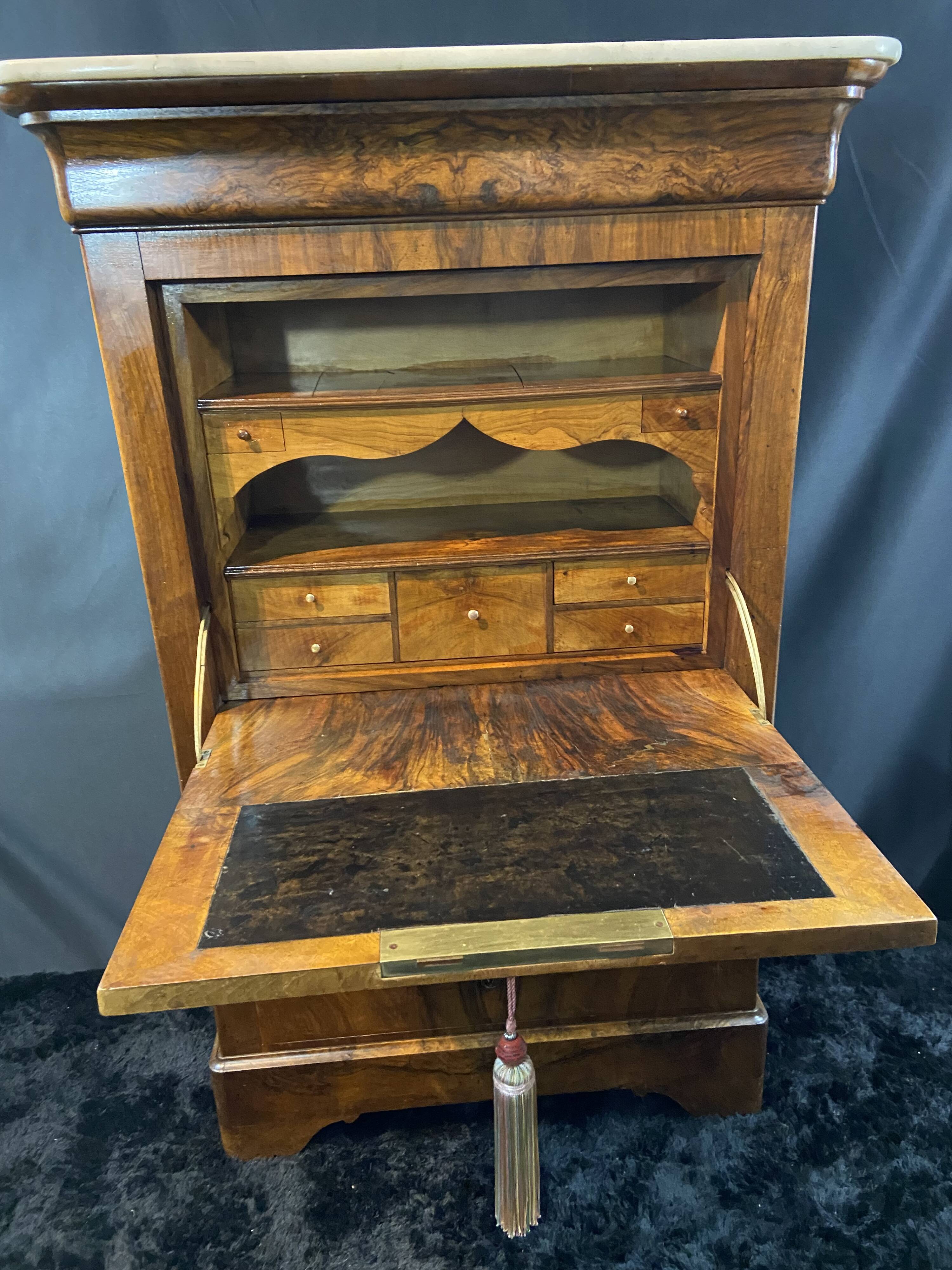 Secrétaire XIXe en noyer d'époque Louis-Philippe