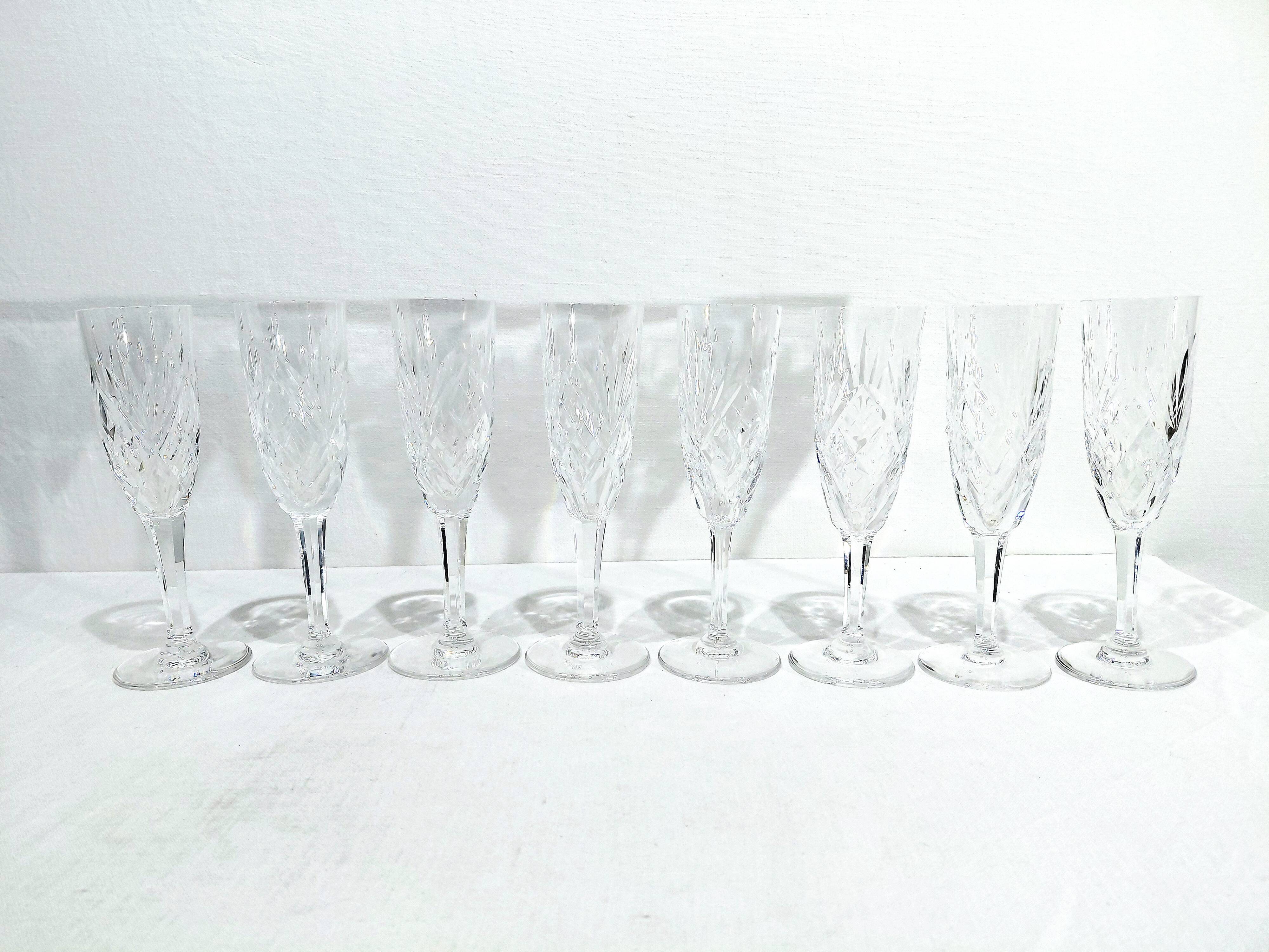 SAINT-LOUIS - CHANTILLY MODEL - 8 CHAMPAGNE FLUTES