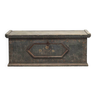 Antique Folk Art Painted bridal chest