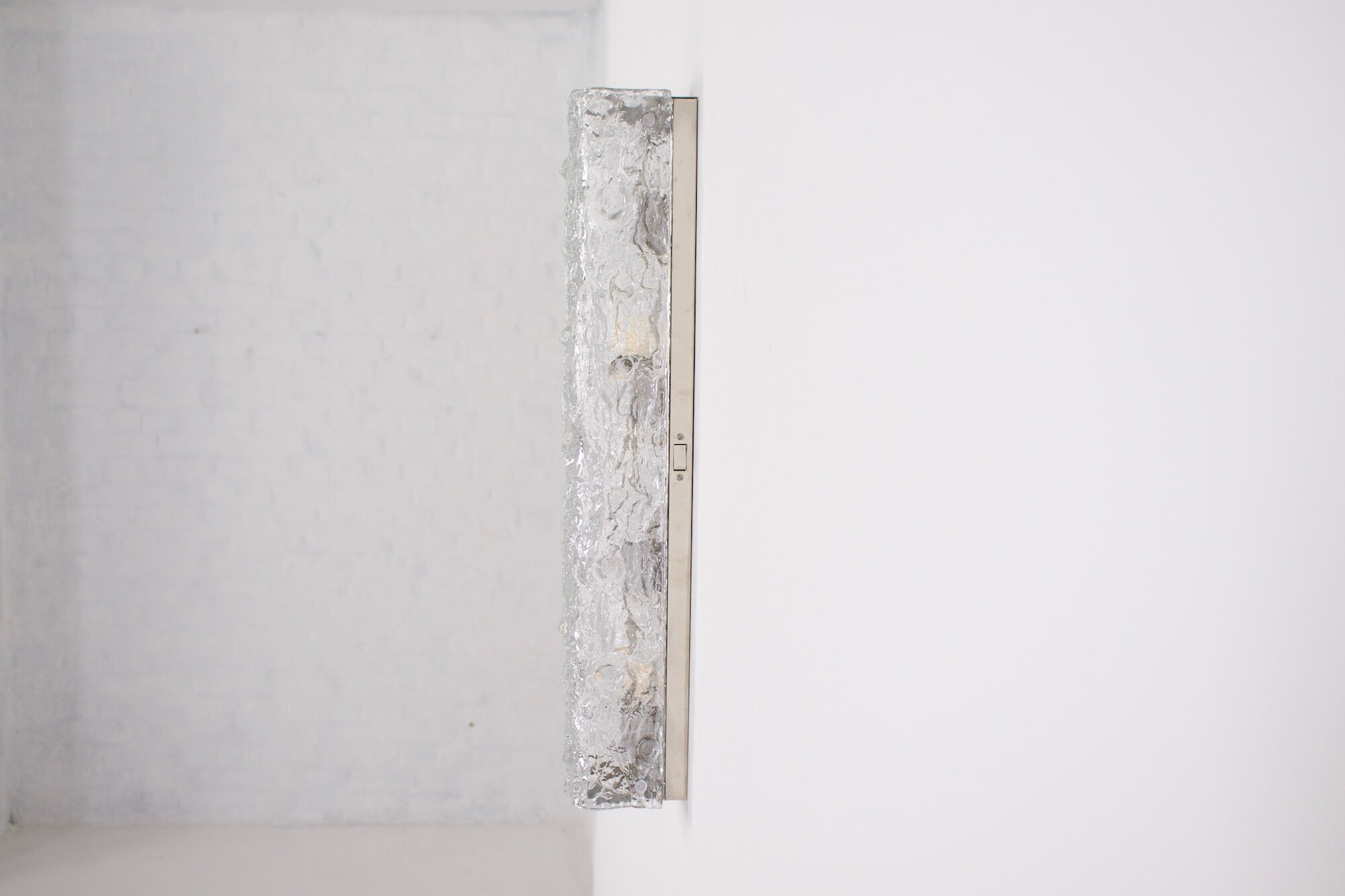 Wall lamp ice glass "bark".