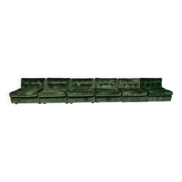 Modular velvet canapé Amanta by Mario Bellini for C&B Italia
