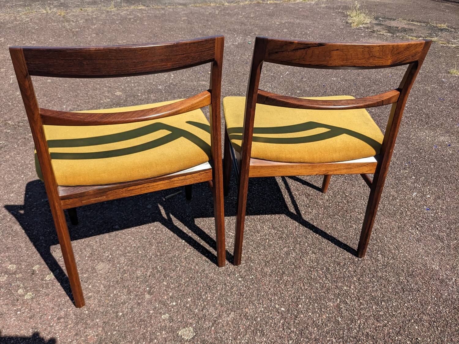 Pair of chairs by Henning Kjaernulf for Mobelfabrik
