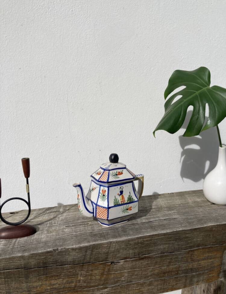 Quimper earthenware teapot