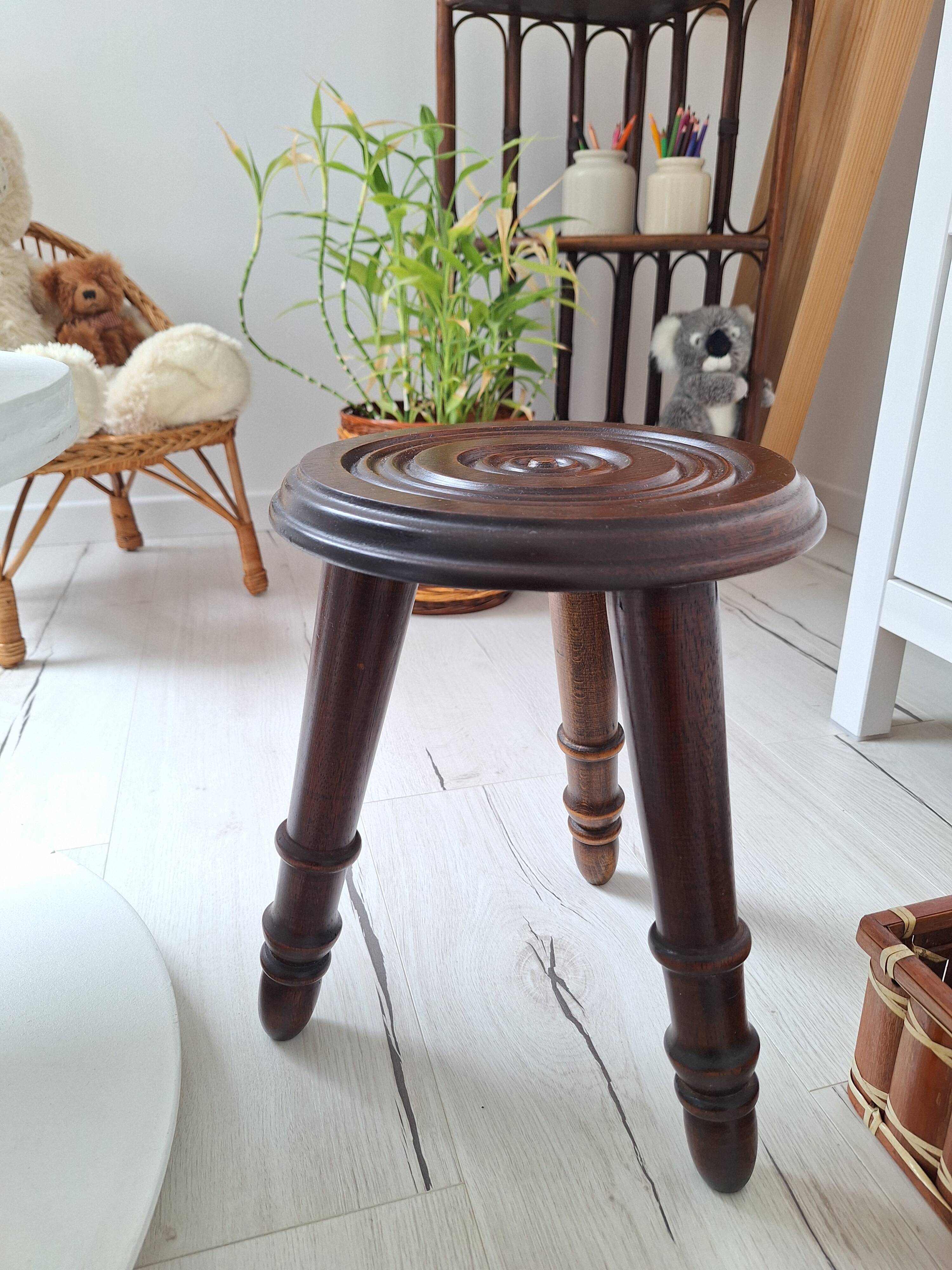 Vintage tripod stool