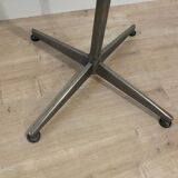 Metal parrot coat rack